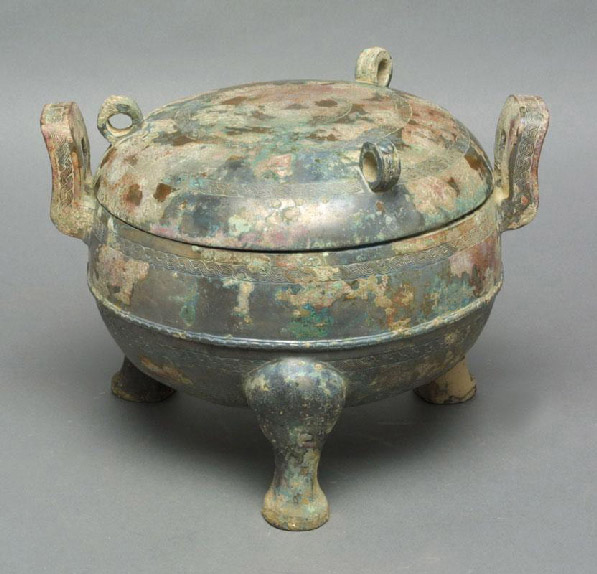 Chinese Warring states ceremonial ding Ca. (475 BCE to 221 BCE)